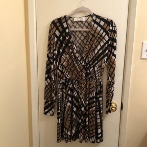 Nice dress with the long sleeve multicolor.